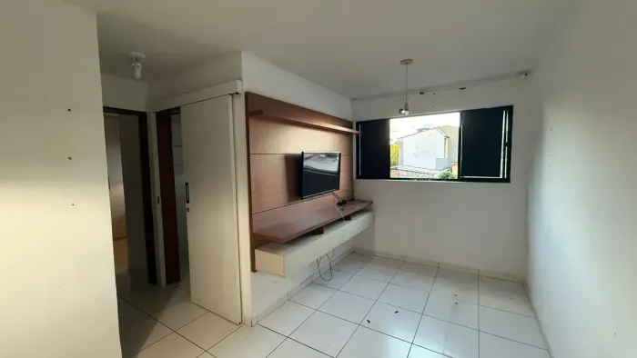CONDOMÍNIO VALE VERDE  RESIDENCIAL CLUBE 2 / Serraria