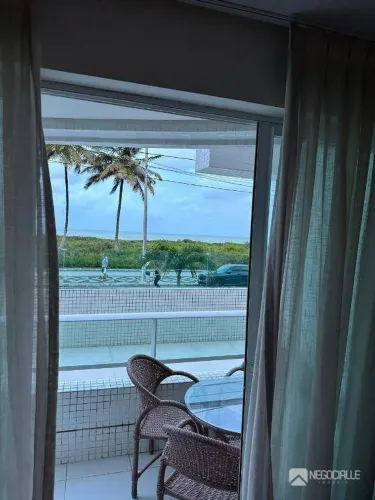 Apartamento com 2 dormitórios para alugar, 70 m² por R$ 4.866,67/ano - Intermares - Cabede