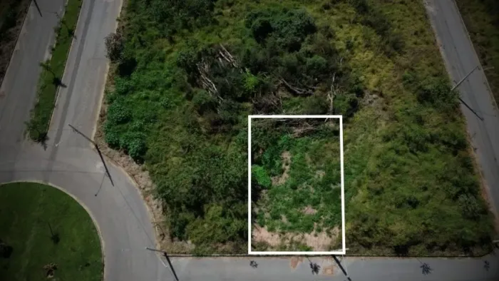 Excelente Lote no Bairro Novo Horizonte em Brumadinho - MG. Infraestrutura completa.