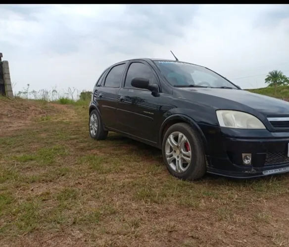 Chevrolet Corsa Hat. Premium 1.4 8V Econoflex 5P 2010