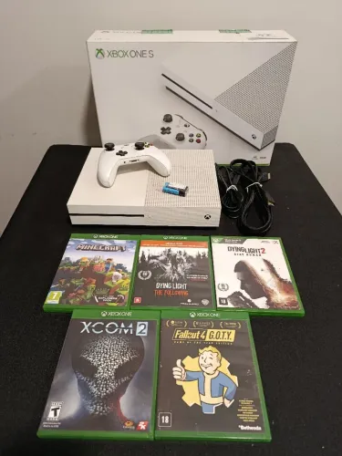 Xbox One S (500gb)