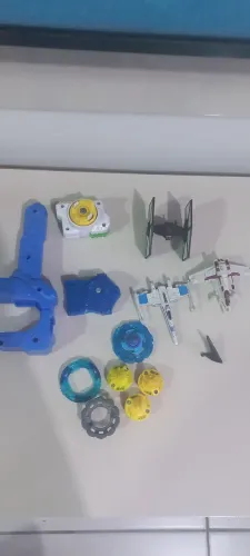 Lote de  brinquedos 