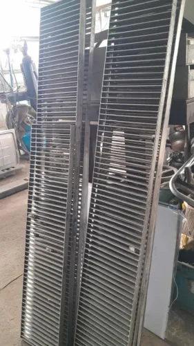 VENDO GRELHA DE INOX 