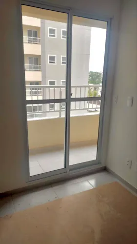 Porta e Janela de Correr em Alumínio com Vidro