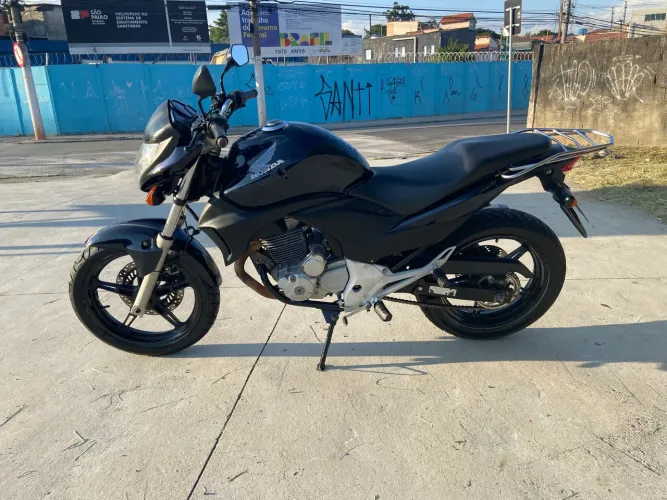 Honda CB 300 2013 - Mecânica Boa | Vela Fina| Pronta para Rodar - Troco por Play 5