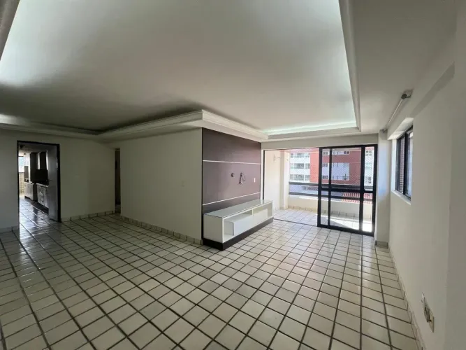 Apartamento para Venda em João Pessoa, Manaíra, 3 dormitórios, 1 suíte, 3 banheiros, 1 vag