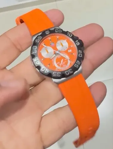Relógio TAG F1 Laranja Cronógrafo
