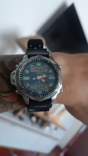 Citizen c500 fundo azul 