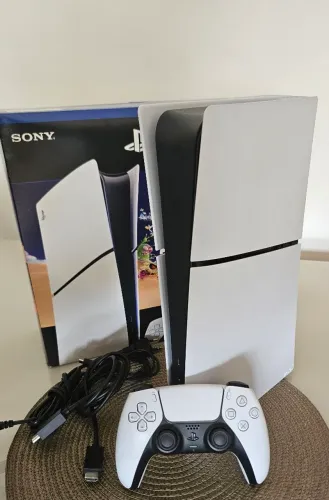 Playstation 5 slim digital 1tb 
