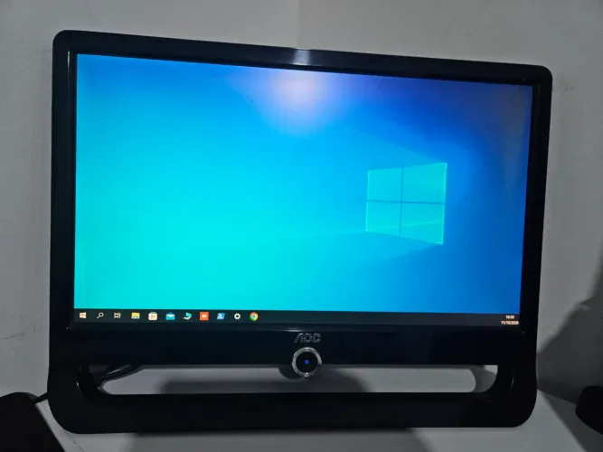 Monitor aoc