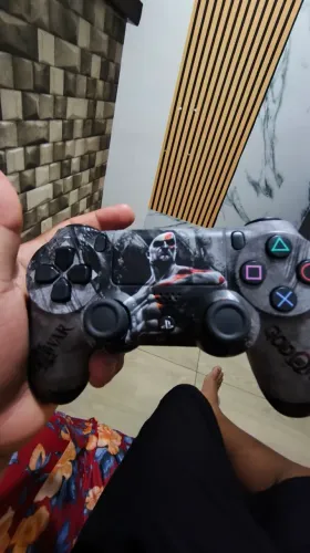 Vendo controle PS4 funcionando perfeitamente JACINTINHO
