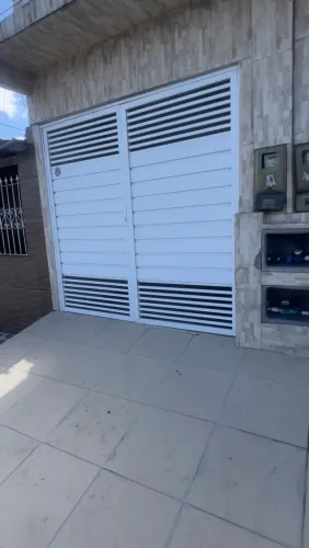 ALUGO CASA NO JARDIM ACÁCIA