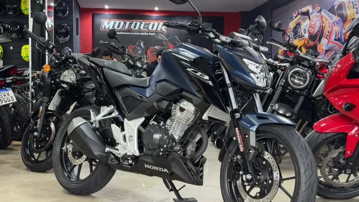 CB TWISTER 300F AZUL 2025