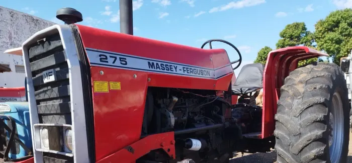 Trator Massey 275