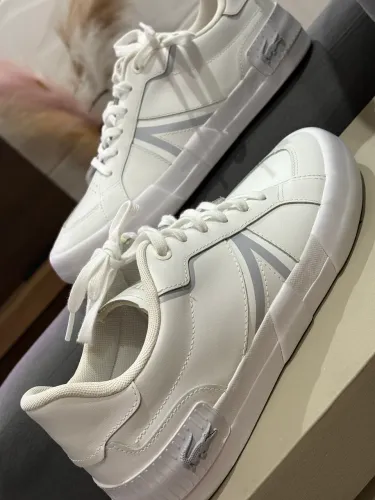 Tênis Lacoste L004