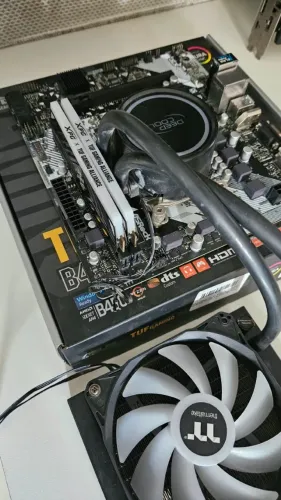 Kit Ryzen 5 5600 + 16Gb + Placa M + Watercooler 120mm Seminovo 3 meses de garantia