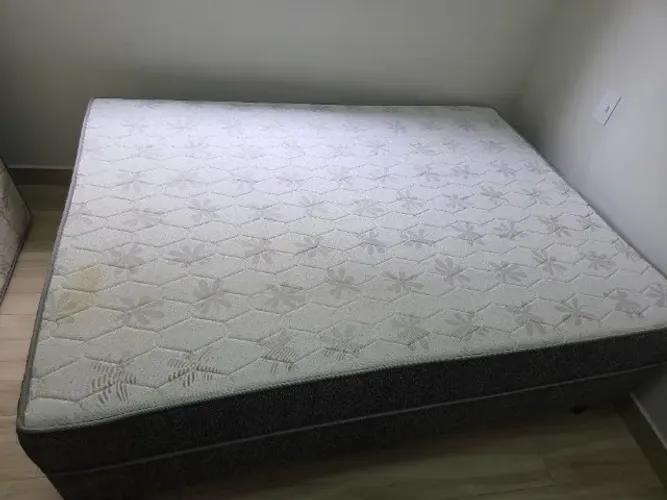 Cama Box Casal Umaflex com Colchão 1,38 x 1,90 m