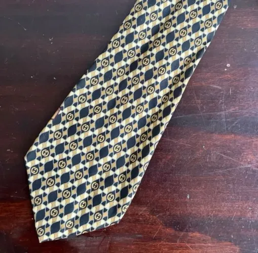 gravata gucci em pura seda (original)