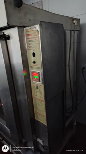 Vende material para padaria