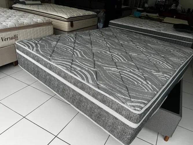 Colchão de Casal Novo Molas Ensacadas Modelo Umaflex Suporte 130 Kg 10x sem juros!