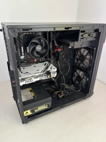 PC Gamer + Monitor | Ótimo desempenho
