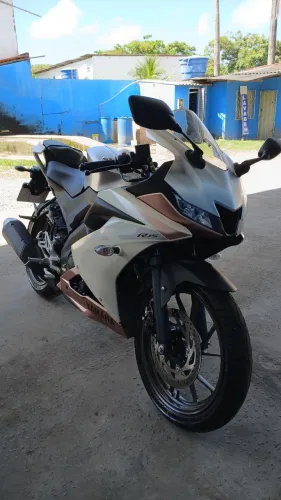 YAMAHA YZF R15 26/26