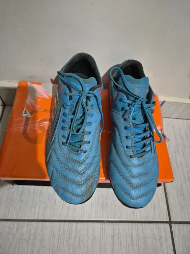 Chuteira Umbro Masterclass Profissional Couro Legítimo Tam 40