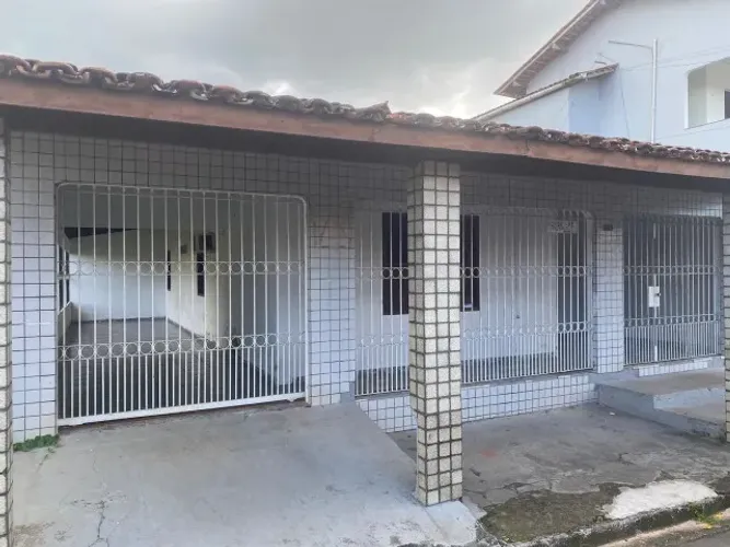 ? CASA GRANDE + TERRENO AMPLO | ACEITO TROCA ?
