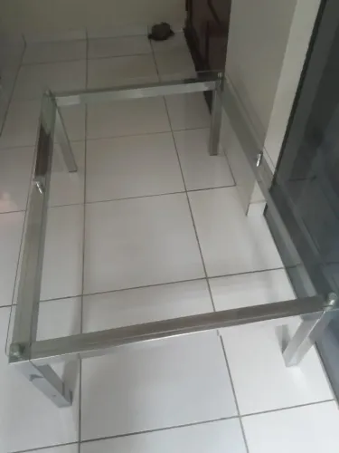 Centro de vidro de inox