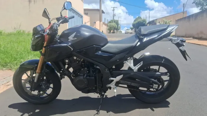 CB-500F 2024 cinza 19.000-km ipva pago único dono