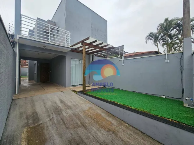 Sobrado com piscina, 3 suítes cozinha planejada para locação - Centro - Peruíbe/SP