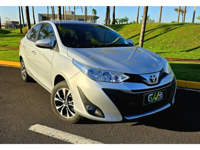 Toyota Yaris XL Sedan 1.5 Flex 16V 4P Aut. 2020