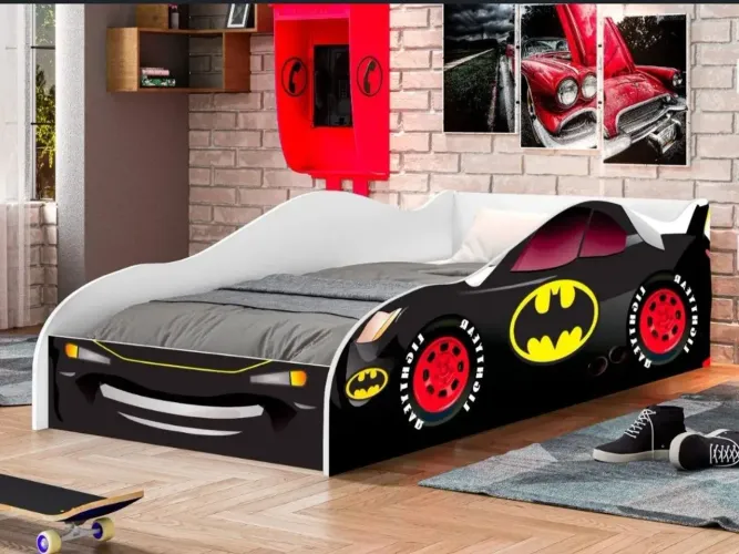 Cama carro Batman infantil ( lacrada nova )