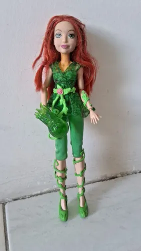 Dc Super Hero Girls Boneca Poison Ivy