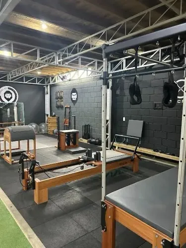 Stúdio de Pilates Completo