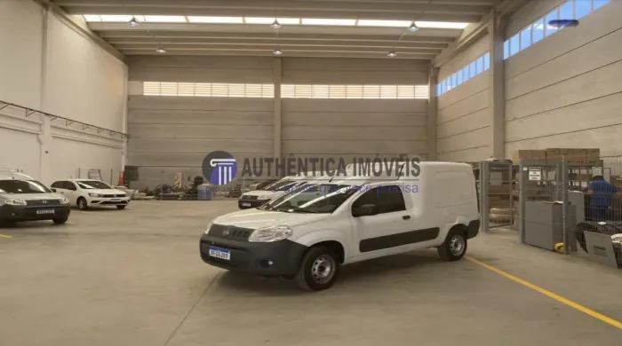 GALPÃO para LOCAÇÃO - Jandira, SP! AUTHÊNTICA IMÓVEIS