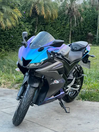 Yamaha ABS YZF R15  km 3.300  valor 19.990