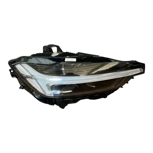 Farol da Volvo XC60 2017 a 2022 Lado direito 