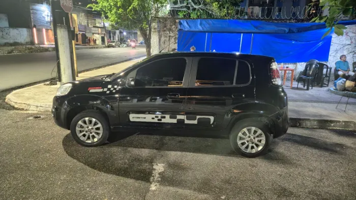 Fiat Uno Attractive 1.0 EVO Fire Flex 8V 5P 2016