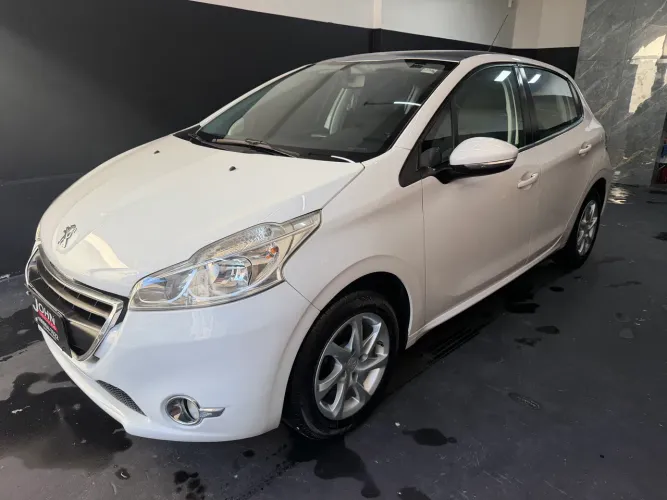 Peugeot 208 Allure 1.6 Flex 16V 5P Aut. 2016