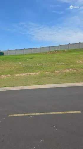 Terreno em condomínio à venda, Condomínio Villa dos Pinheiros - Indaiatuba/SP