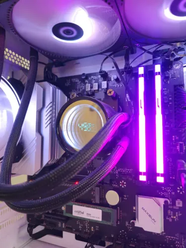 KIT AM5 Ryzen 7 7700 - 16GB 5400mhz - B650M - WC 240 - Aceito Troca e Cartão12x - Entrego