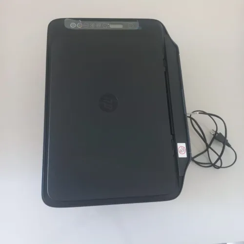 Vende-se Impresora HP seminova