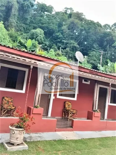 Maravilhosa chácara à venda em Terra Preta, Mairiporã!!
