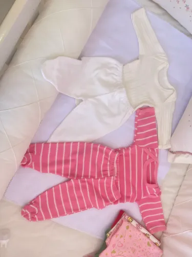 Roupa neném menina