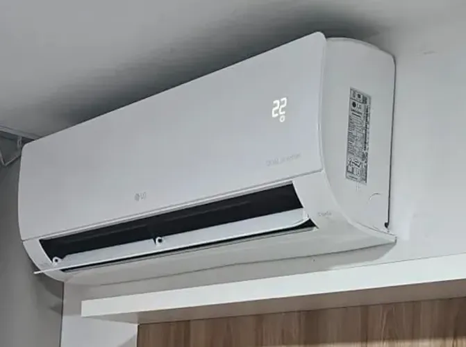 Ar-Condicionado Split LG DUAL Inverter Voice +AI 12.000 BTU Frio 220V - S3-Q12JA31K