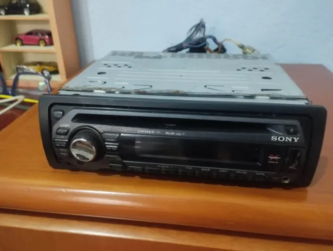 Rádio cd USB Sony 