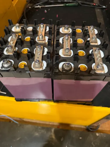 2 peck de 100ah lifepo4 12volts