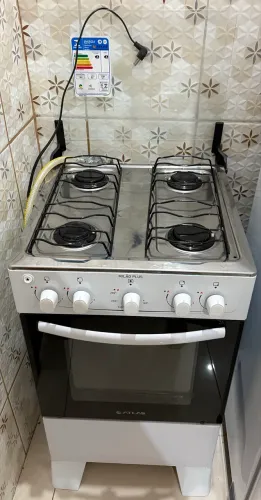 Fogão Atlas 4 bocas e elétrico (seminovo)