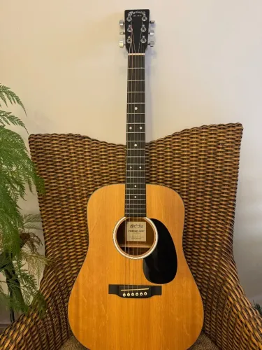 Violao Martin Dreadnought Djr-10e Marrom Eletroacústico Marrom Destro
